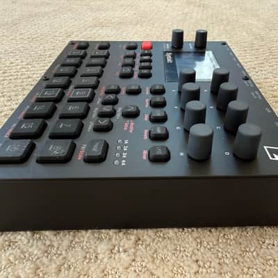 Elektron Syntakt 12 Track Drum Computer & Synthesizer 2022- Present - Black image 7