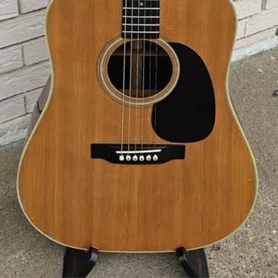 Martin D-28 1969 Vintage Acoustic Guitar w/HSC image 2