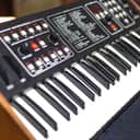 SEQUENTIAL CIRCUITS SIX-TRAK ANALOG POLYPHONIC SYNTHESIZER grlc1998