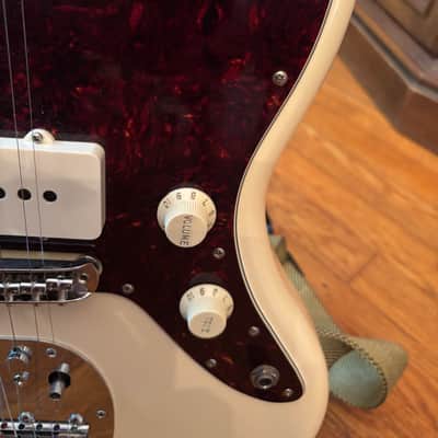 Fender Vintera ‘60s Jazzmaster - Olympic White w/Mighty Mite replacement neck image 4