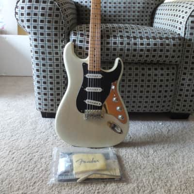 Fender George Fullerton Prototype Stratocaster 1 of 50 worldwide image 1