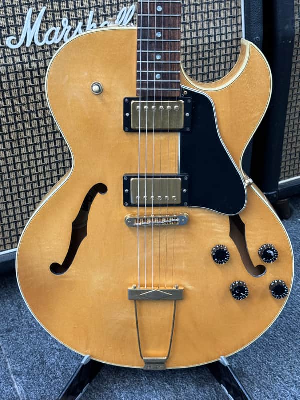 Gibson ES-135 2002 - Gold Hardware Natural image 1