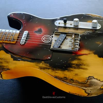 Fender American Vintage '52 Reissue Telecaster Black over Butterscotch Heavy Aged Relic image 8