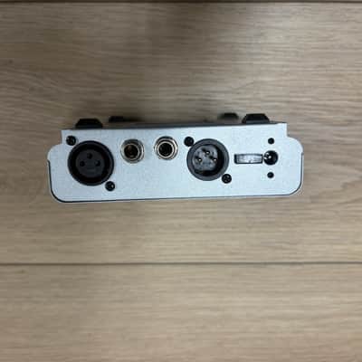 Behringer Tube Ultragain MIC100 Vacuum Tube Preamp with Limiter 2011 - Present - Standard image 2