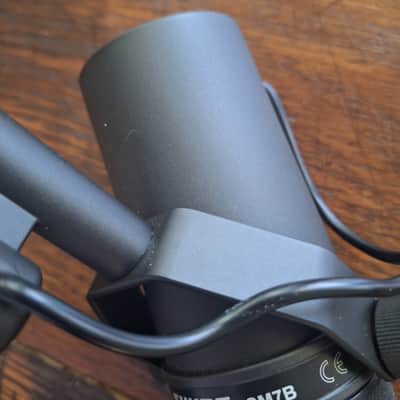 Shure SM7B Microphone w/Original box 2 Windscreens image 6