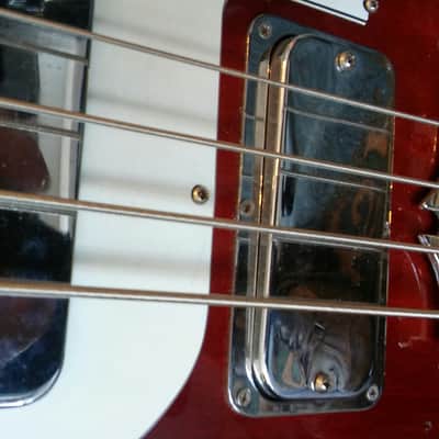 Gibson Thunderbird IV 1966 Sunburst image 13