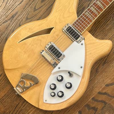 RARE! 1974 Rickenbacker 360/12 - Mapleglo (TIME CAPSULE CLEAN) w/ OHSC image 4