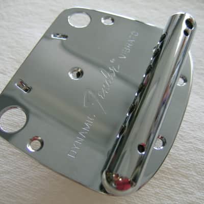 Fender Mustang Tremolo Vibrato Tailpiece Assy Japan 0035559000 imagen 1