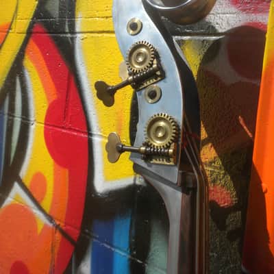 ALCOA upright bass 1930 polished image 3