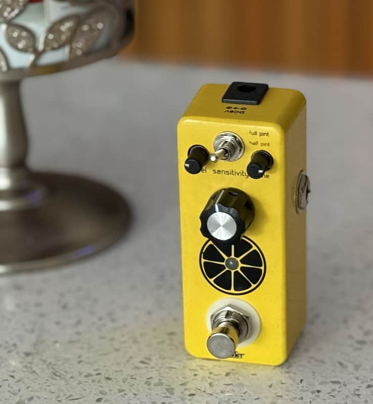 ISET Lemonade Compressor Pedal – Yellow "Full Pint / Half Pint" Edition – Tested & Working image 1