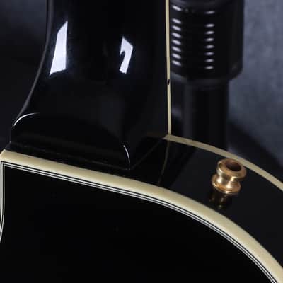 Gibson Les Paul Custom - Ebony - 2nd Hand image 9