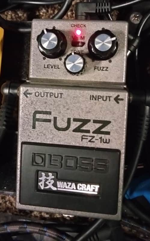 Boss FZ-1W Fuzz Waza Craft