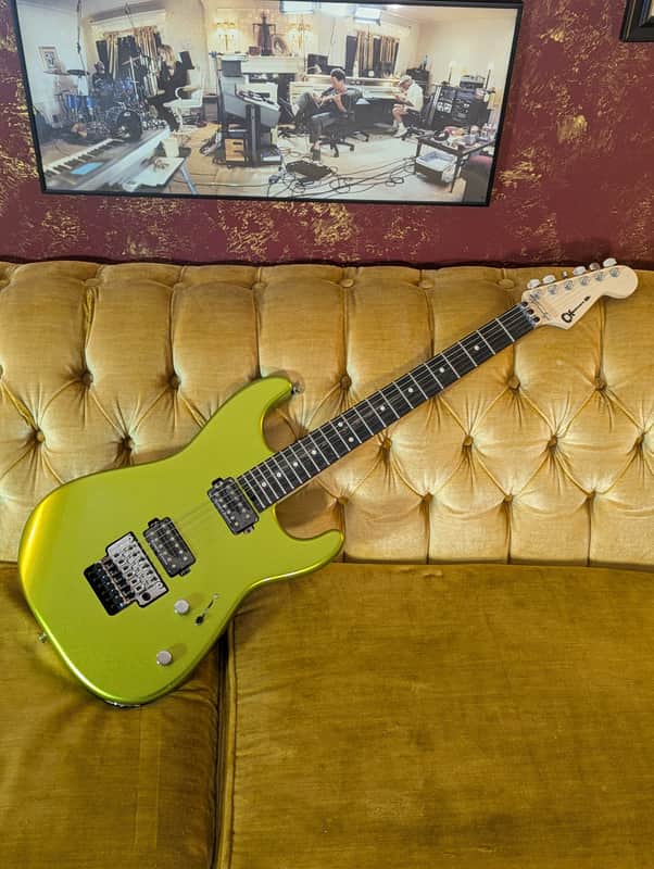 Charvel PRO-MOD SAN DIMAS® STYLE 1 HH FR E 2024 - Lime Green image 1