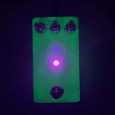 Silverlake Ross Compressor MXR DynaComp Clone - matte glow in the dark image 1