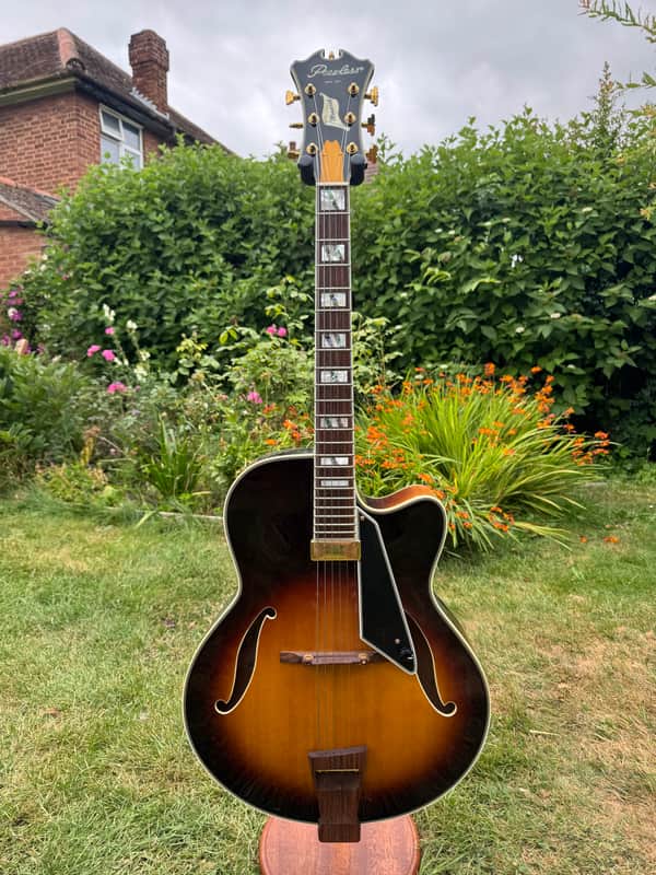 Peerless Monarch 2007 - Gloss image 1