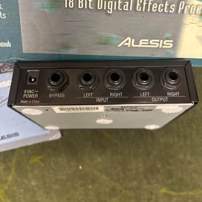 Alesis Nanoverb 18-Bit Digital Effects Processor 1990s - Black image 2