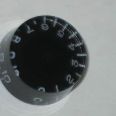 TWO new (open package) very near A+ genuine Gibson BLACK SPEED Knobs PRSK-010 (only 2 knobs from the PRSK-010 set are for sale - the other 2 knobs are NOT included) minor surface imperfections on top sides image 10