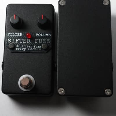 Ivy Pedals Sifter Fuzz - 2025 Black / Red Filter-Fuzz image 6