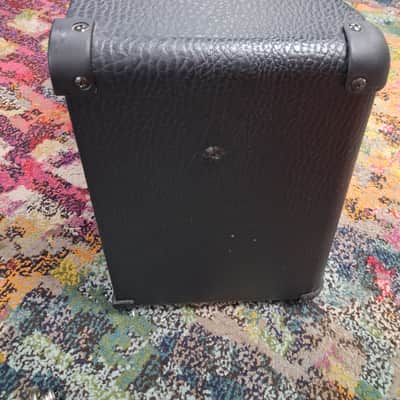 Behringer GM108 V-Tone 8" 15-Watt Guitar Combo 2000s - Black image 2