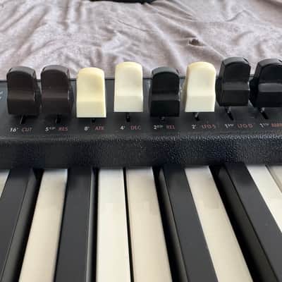 Studiologic Numa Compact 2x 88-Key Semi-Weighted Piano 2018 - Black image 7