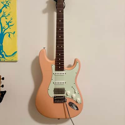 Suhr Mateus Asato Signature Classic S Antique - HSS Stratocaster 2021 - Shell Pink - light aging lacquer image 2