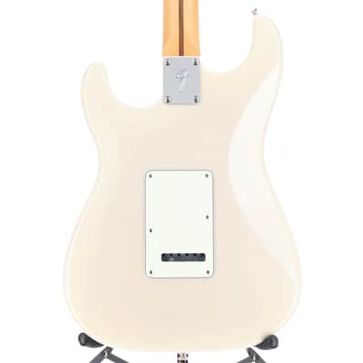 Fender Certified Pre-Owned Player II Stratocaster, Rosewood Fingerboard, White Blonde (I13) (39157) image 2