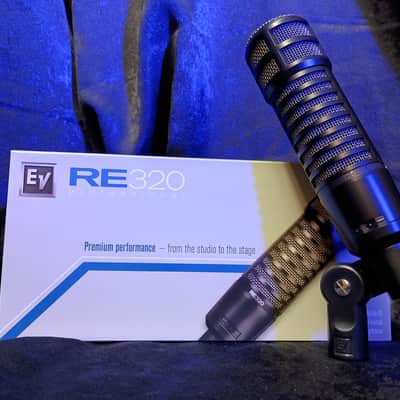 Electro-Voice RE320 Cardioid Dynamic Microphone - Black image 2