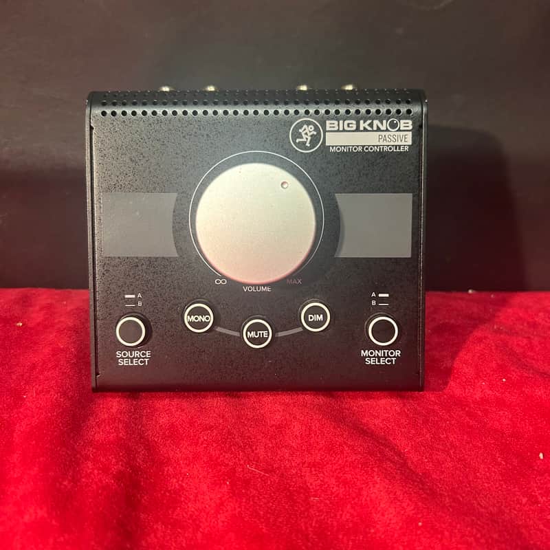 Mackie Big Knob Passive Monitor Controller 2017 - Present - Black image 1