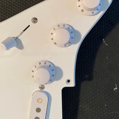 PRS SE Silver Sky Loaded Pickguard, 635JM “S” pickups mounted on Fender Pickguard image 8