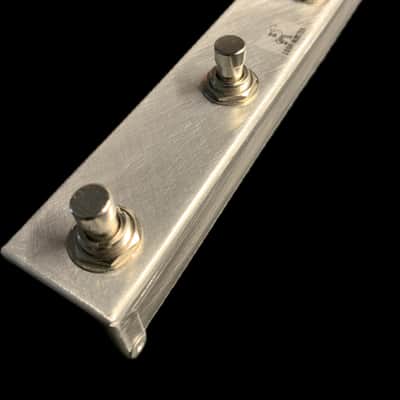 Loop-Master Pedals Dual Boss FS-5U / FS-6 / FS-7 Style Aux Footswitch – 4-Button NC Momentary image 1