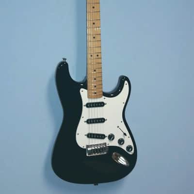 1994 Fender Stratocaster MIM 'Squier Series' Black Logo image 9