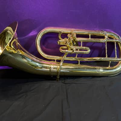 Conn Baritone Front detachable Bell - Lacquer image 1