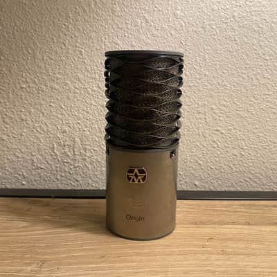 Aston Origin Large Diaphragm Cardioid Condenser Microphone | Reverb