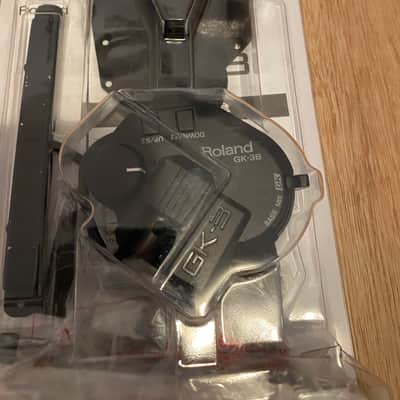 Roland GR-55-Black with GK-3B and 13 pin image 11