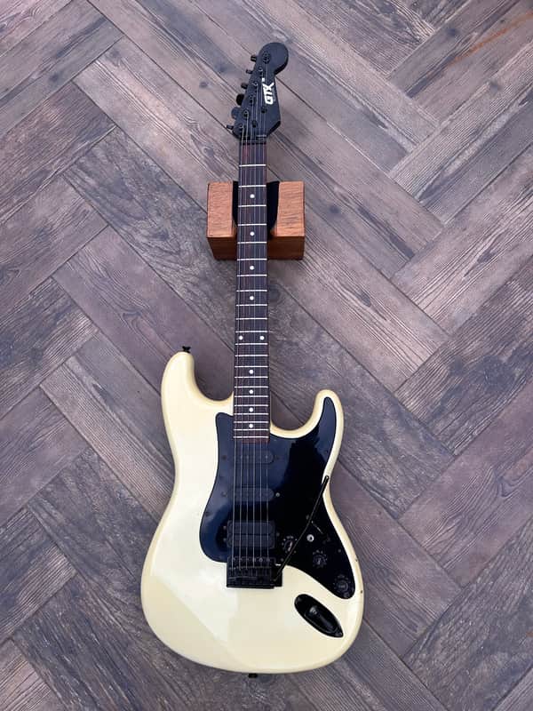 Applause GTX 19 1980's Strat made in Korea | Reverb