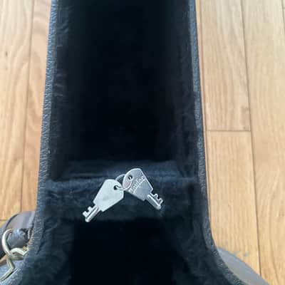 SKB 1SKB-300 Deluxe Baby Taylor/Little Martin Acoustic Guitar Hard Case with TSA Latches 2010s - Black image 9