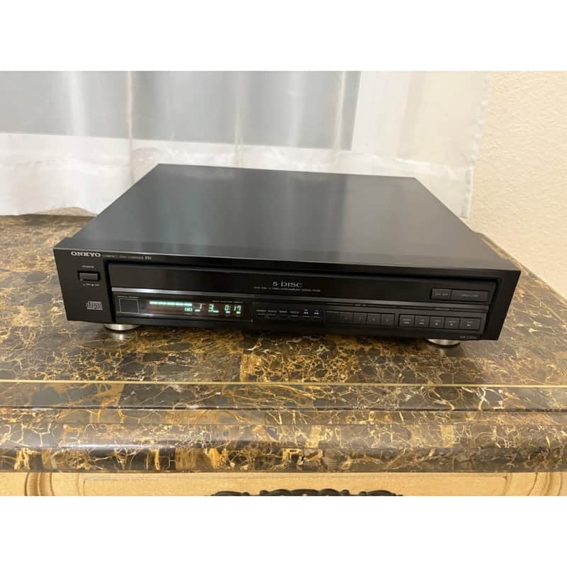 Onkyo DX-C200 5 disc Carousel Style CD Changer. Cleaned, Tested. Working! Japan Onkyo DX-C200 5 disc Carousel Style CD Changer. Cleaned, Tested. Working! Japan