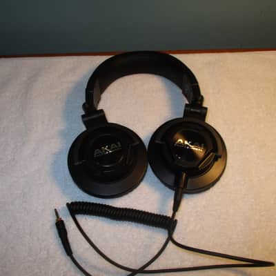 Akai Professional Project 50X Over-Ear Studio Monitor Headphones image 5