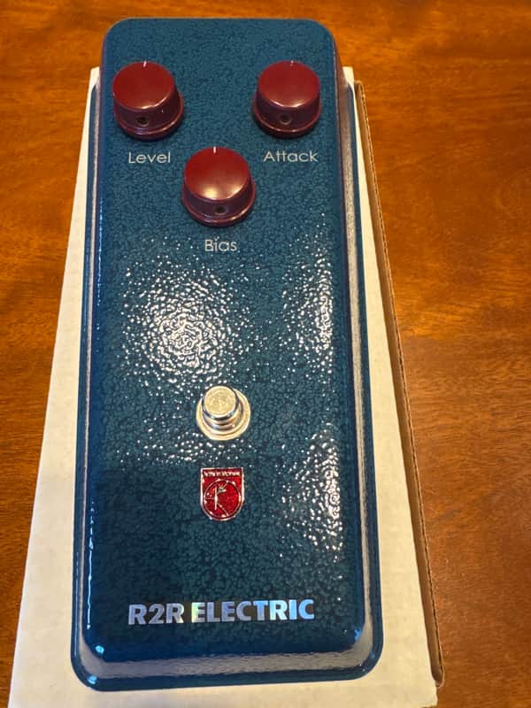 R2R Electric Supa MKII Fuzz (3-Knob)