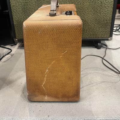Consignment 1962 Fender Champ (R.Andersen) image 3
