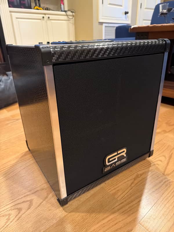 GR Bass AT CUBE 800 Watt 1x12 Carbon Fiber Bass Amplifier Combo image 1