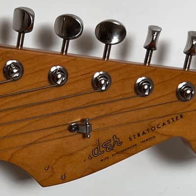 Fender Yngwie Malmsteen  Signature Stratocaster with Maple Fretboard 1987 - 1997 - Vintage White image 1