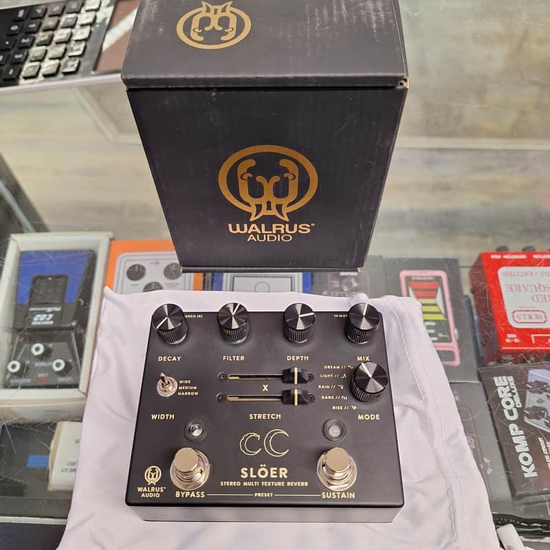 Walrus Audio Slöer Stereo Multi-Texture Reverb | Reverb