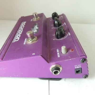 Rocktron Vertigo Vibrato/Chorus Effects Pedal Free USA Shipping image 3