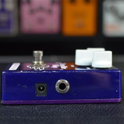 Mad Professor Deep Blue Delay PCB 2013 - Blue image 5