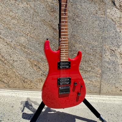 Godin Freeway Detour Blood Red image 2
