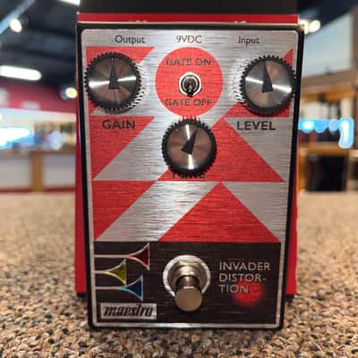 Maestro Invader Distortion 2022 - Present - Red Graphic image 1