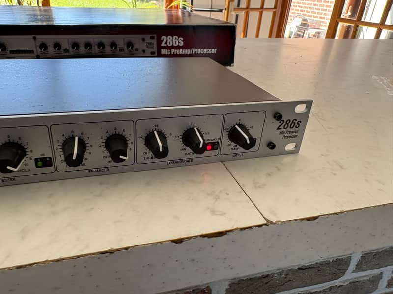dbx 286s Microphone Preamp Processor 2010s - Silver | Reverb