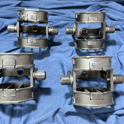 Lot of 4 x Audio-Technica AT8415 Universal Microphone Shock Mounts 2010s - Black image 4