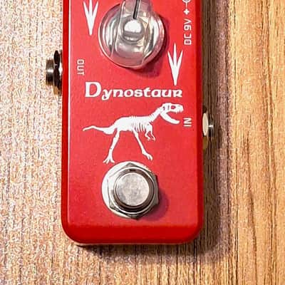 Movall Audio : Dynostaur Distortion mini pedal - a BearFoot Dyna Red clone, 2020s image 1